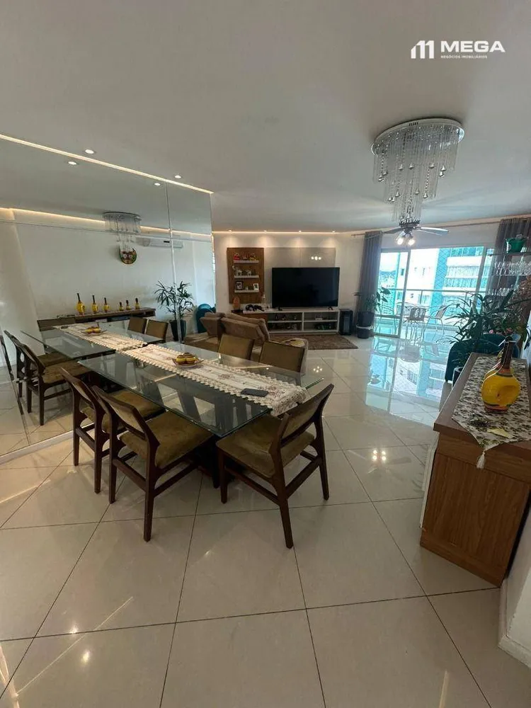 Apartamento, 3 quartos, 120 m² - Foto 1