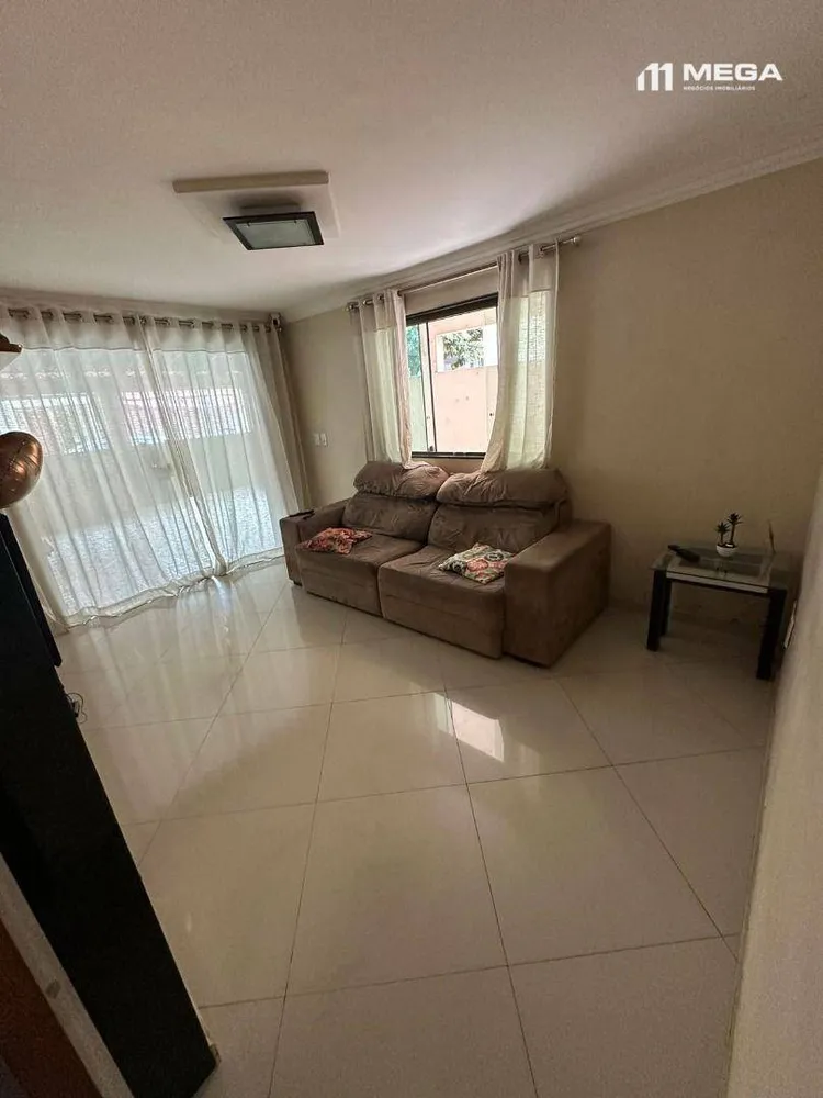 Casa, 3 quartos, 250 m² - Foto 19