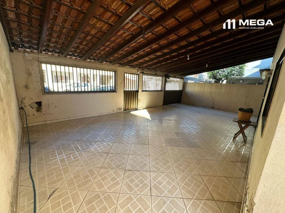 Casa, 3 quartos, 250 m² - Foto 8