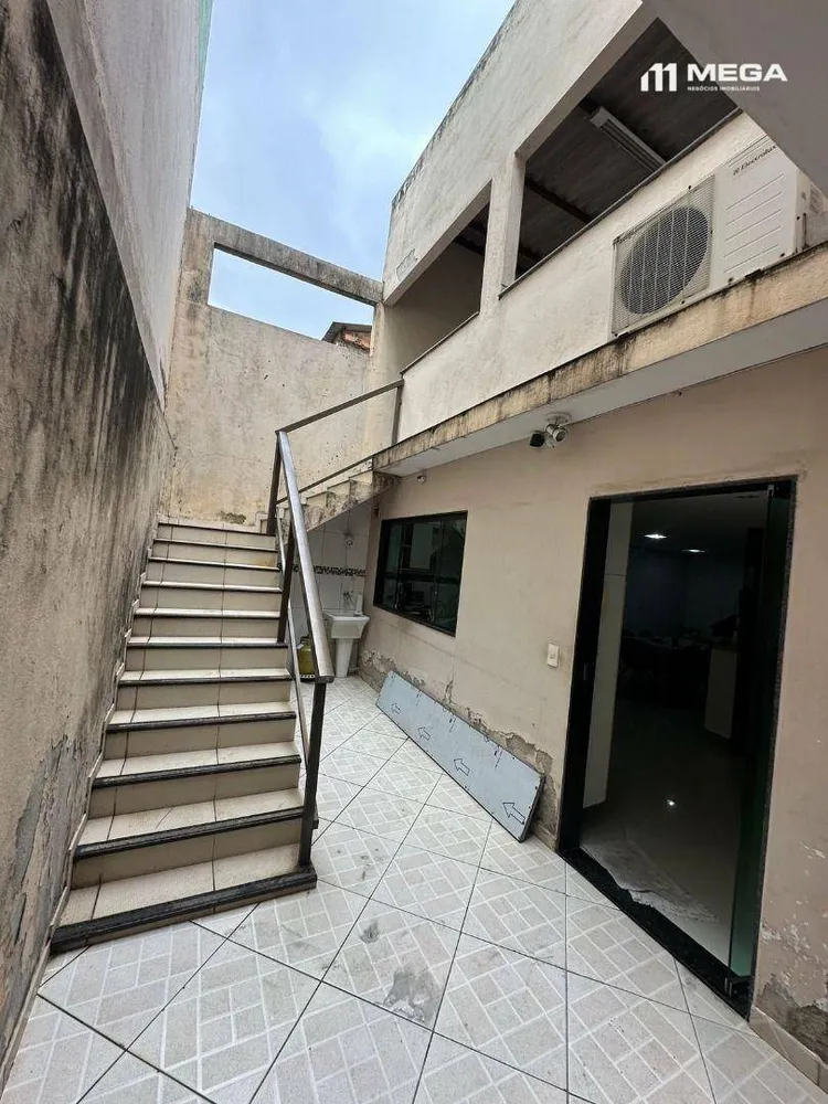 Casa, 3 quartos, 250 m² - Foto 10