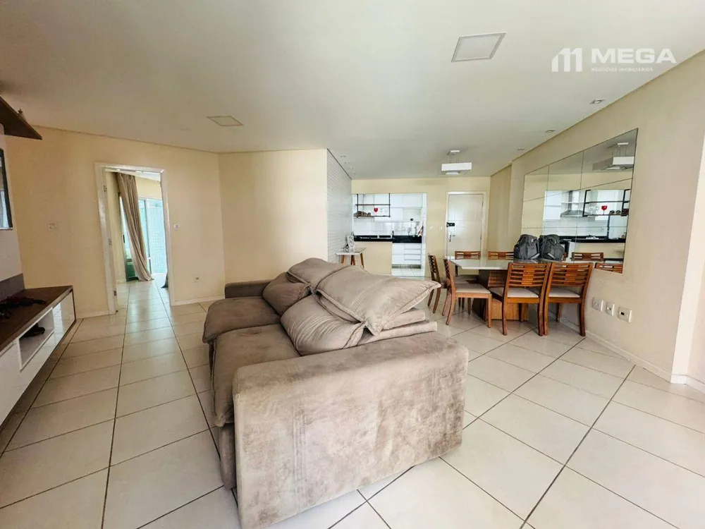 Apartamento, 3 quartos, 120 m² - Foto 2