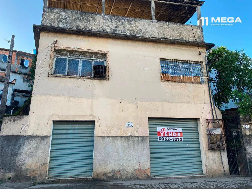 Casa, 3 quartos, 200 m² - Foto 1