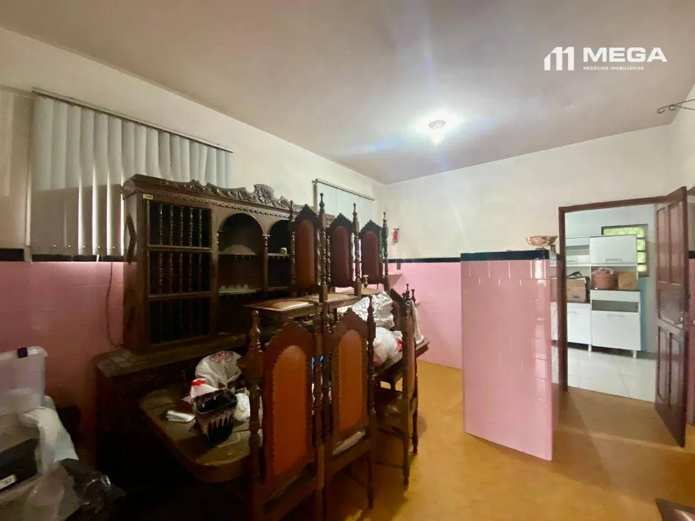 Casa, 3 quartos, 200 m² - Foto 11