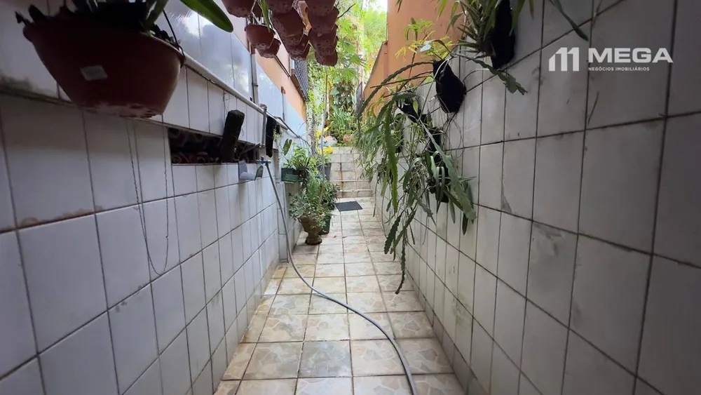 Casa, 10 quartos, 460 m² - Foto 3