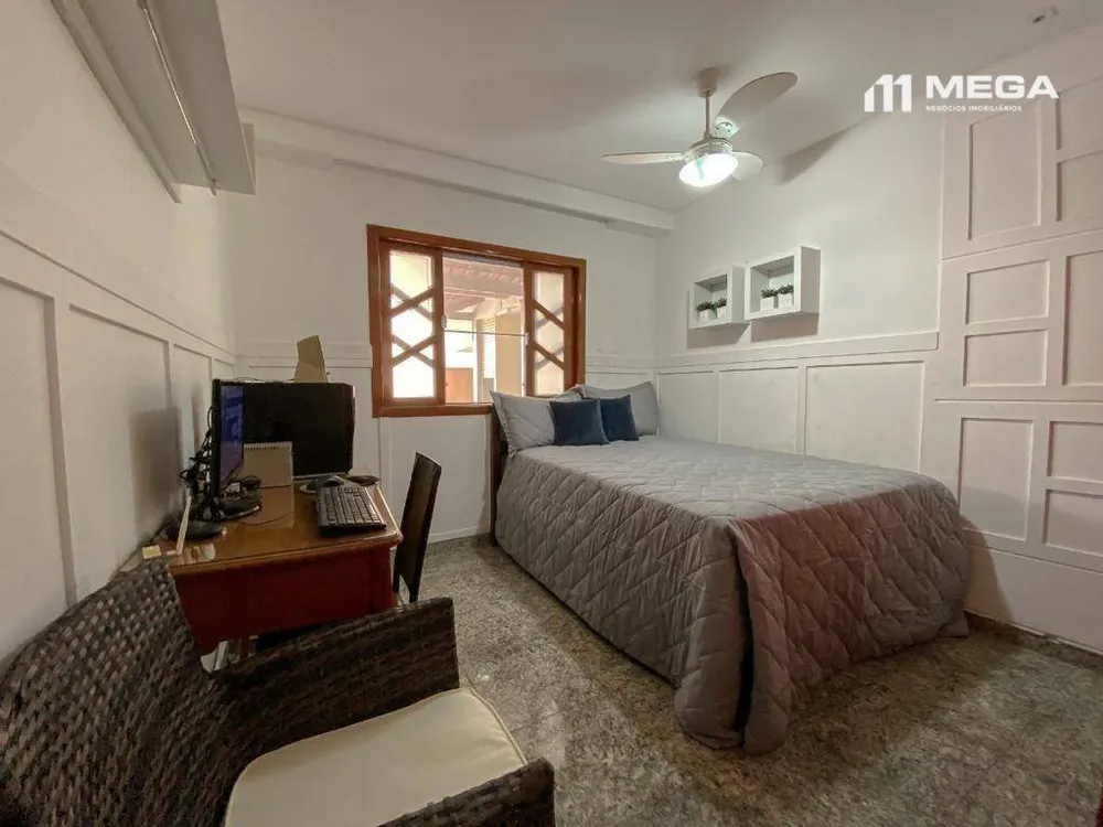 Casa, 2 quartos, 240 m² - Foto 14