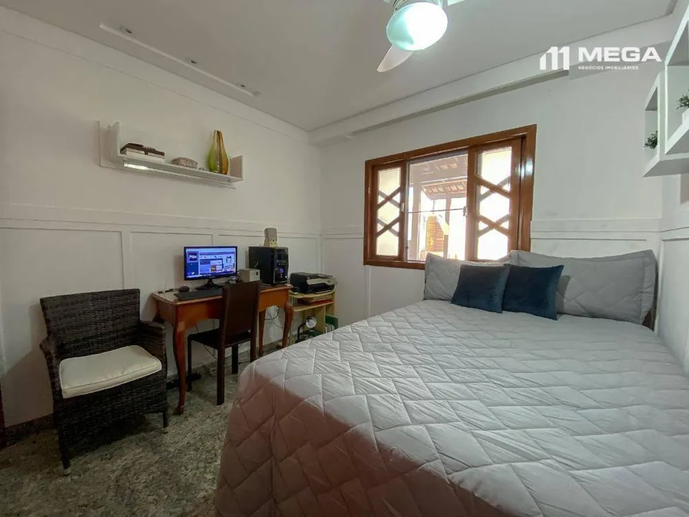 Casa, 2 quartos, 240 m² - Foto 13