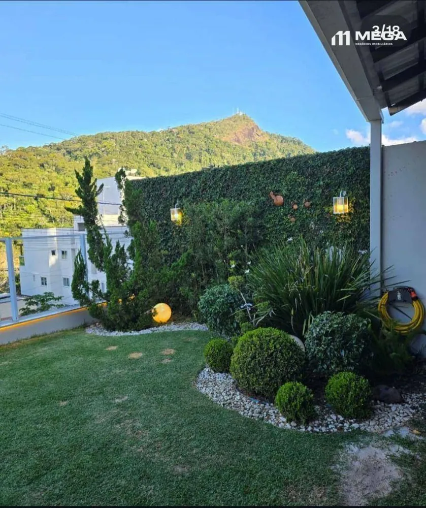 Casa, 4 quartos, 250 m² - Foto 4
