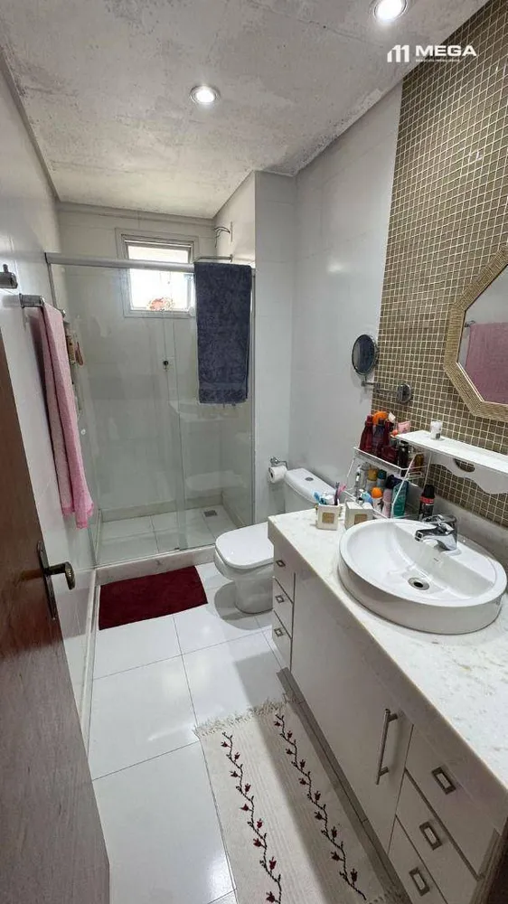 Cobertura, 3 quartos, 212 m² - Foto 4