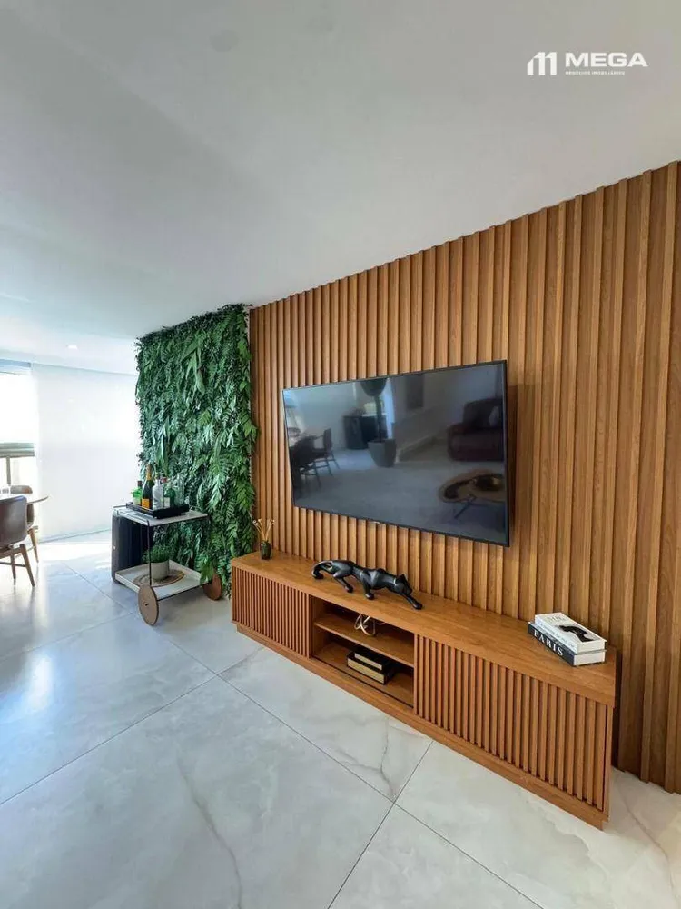 Apartamento, 3 quartos, 145 m² - Foto 3