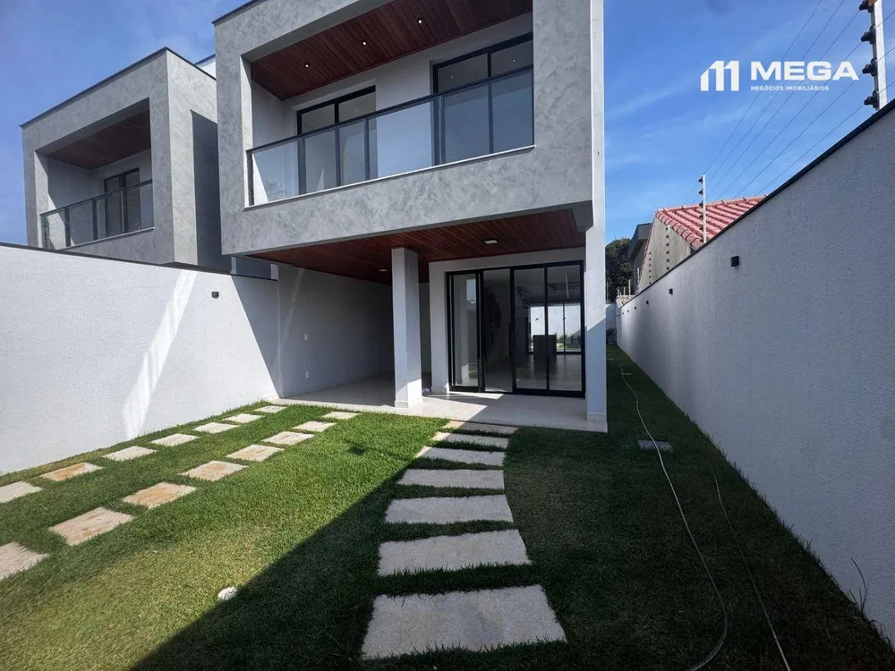 Casa, 3 quartos, 196 m² - Foto 1