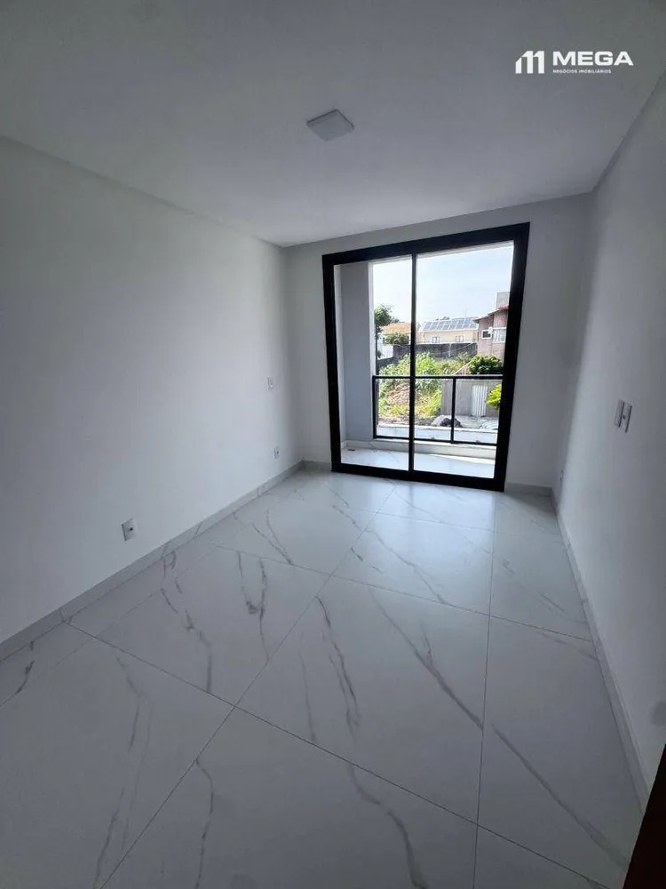 Casa, 3 quartos, 196 m² - Foto 11