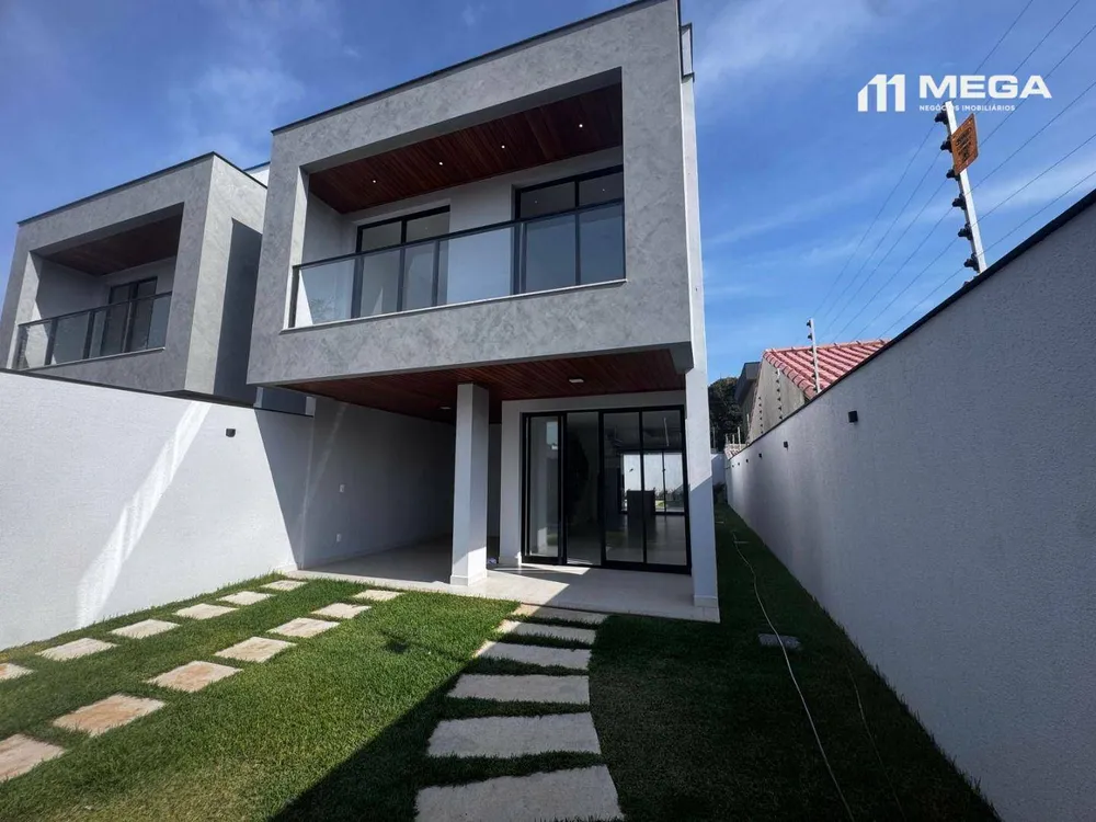 Casa, 3 quartos, 196 m² - Foto 2