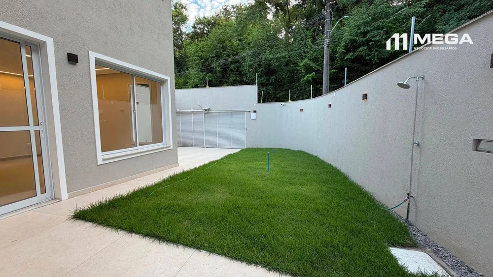 Casa, 3 quartos, 207 m² - Foto 2