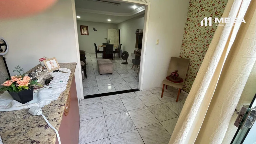 Casa, 4 quartos, 216 m² - Foto 3