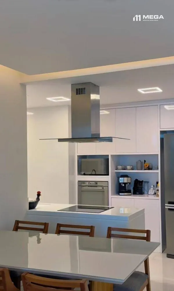 Apartamento, 3 quartos, 139 m² - Foto 2