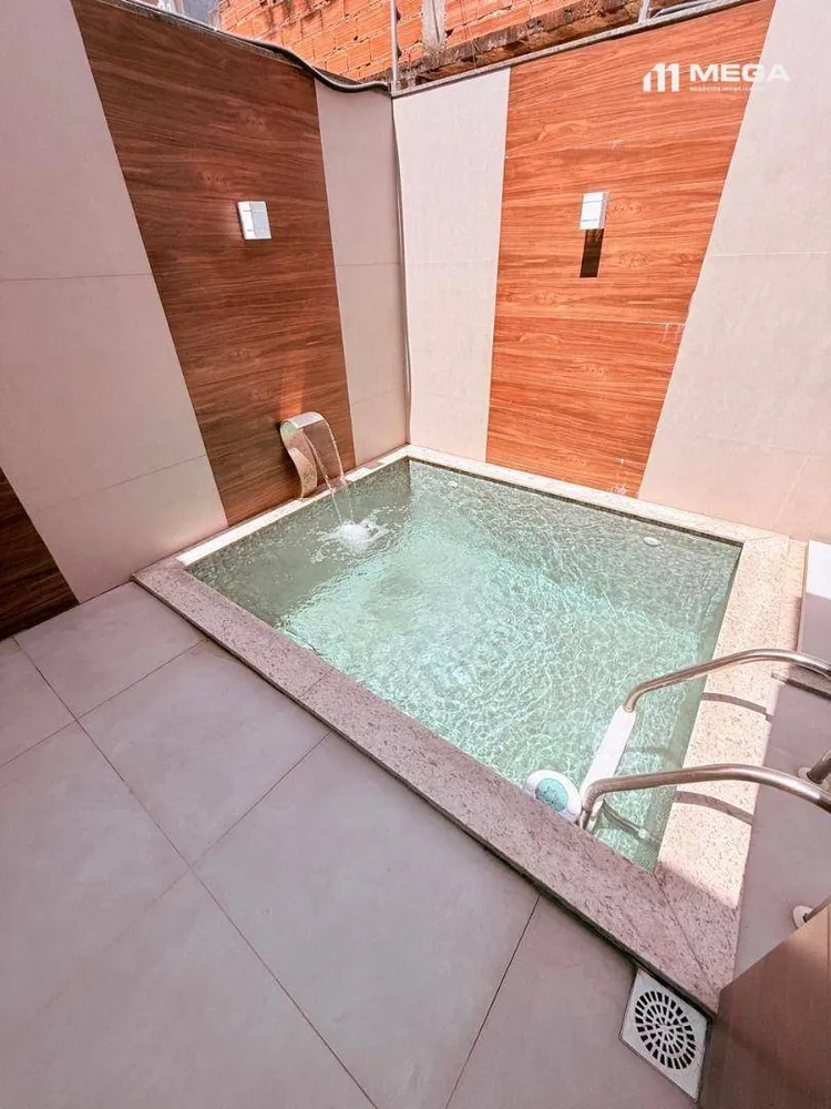 Casa, 2 quartos, 82 m² - Foto 1