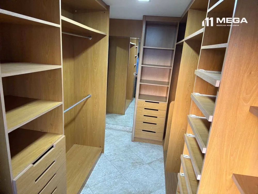 Cobertura, 4 quartos, 377 m² - Foto 11