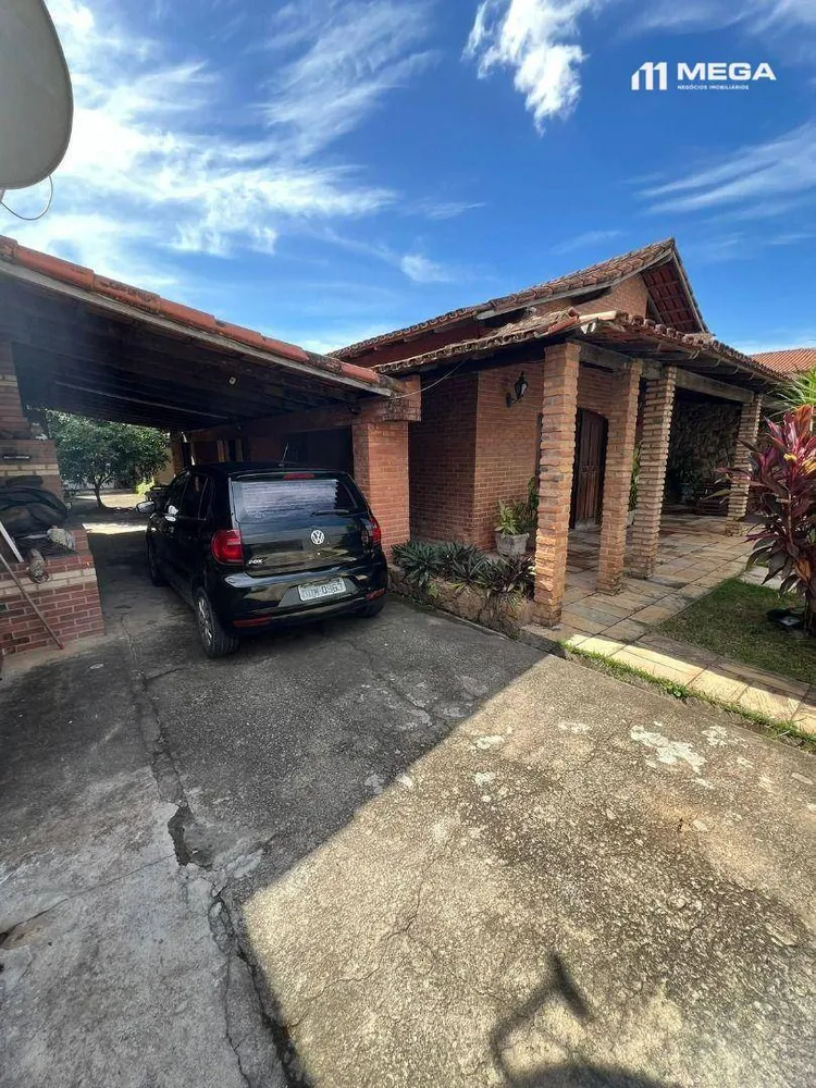 Casa, 3 quartos, 349 m² - Foto 1