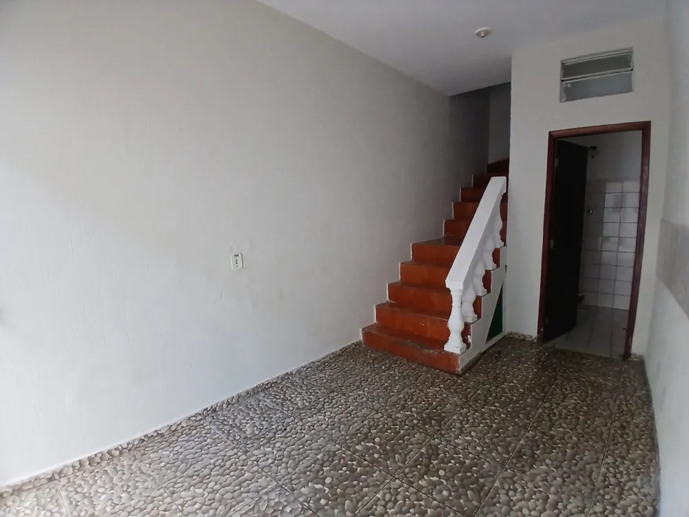 Casa, 2 quartos, 127 m² - Foto 1