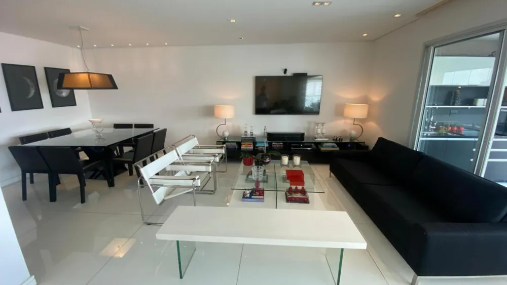 Apartamento, 3 quartos, 206 m² - Foto 2
