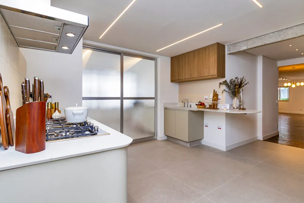 Apartamento, 3 quartos, 165 m² - Foto 1