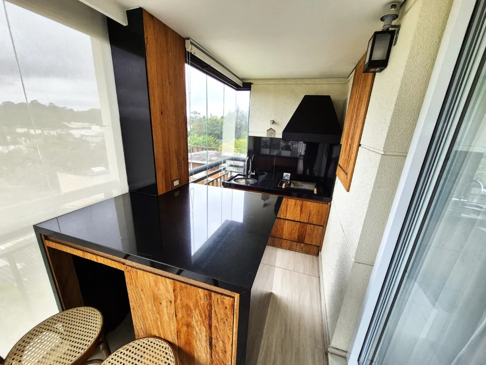 Apartamento, 3 quartos, 208 m² - Foto 1