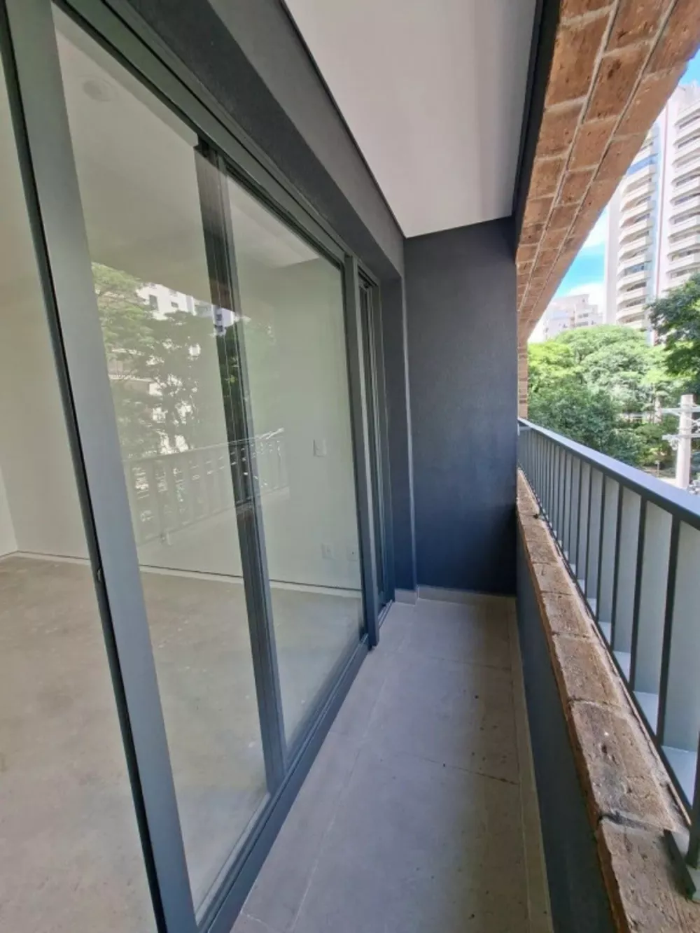 Apartamento, 1 quarto, 27 m² - Foto 2