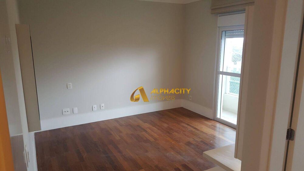 Apartamento, 3 quartos, 202 m² - Foto 1
