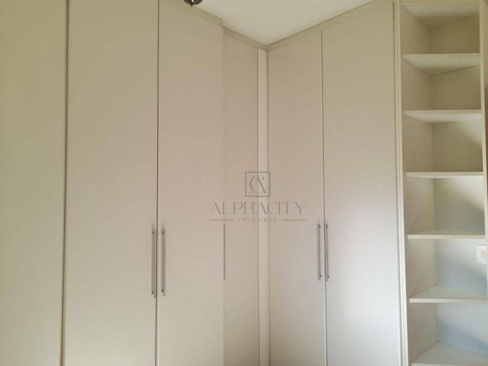 Apartamento para alugar com 3 quartos, 139m² - Foto 4