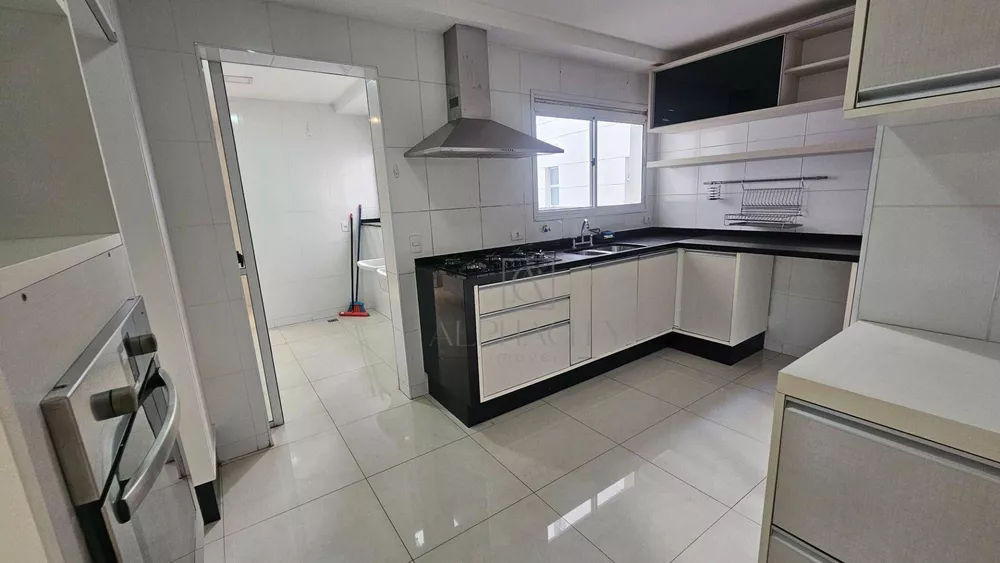 Apartamento, 3 quartos, 235 m² - Foto 8