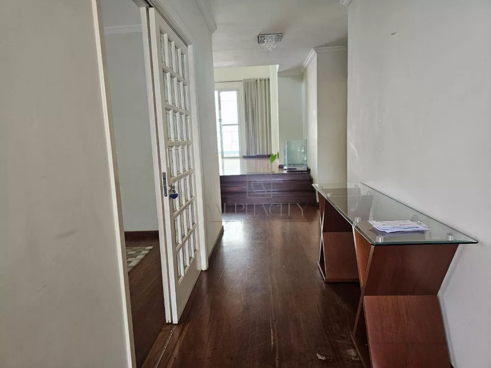 Casa de Condomínio à venda com 4 quartos, 391m² - Foto 2