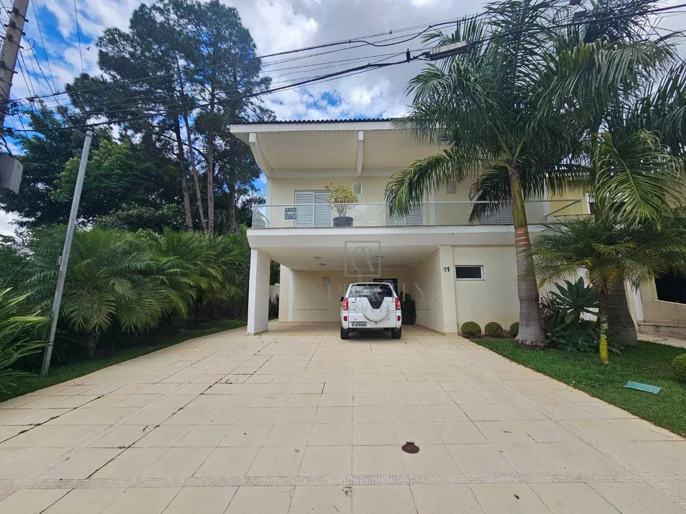 Casa de Condomínio à venda com 4 quartos, 391m² - Foto 1