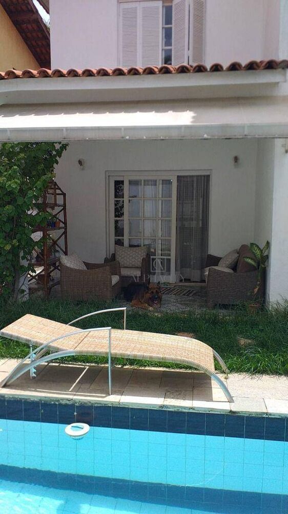 Casa de Condomínio, 4 quartos - Foto 1