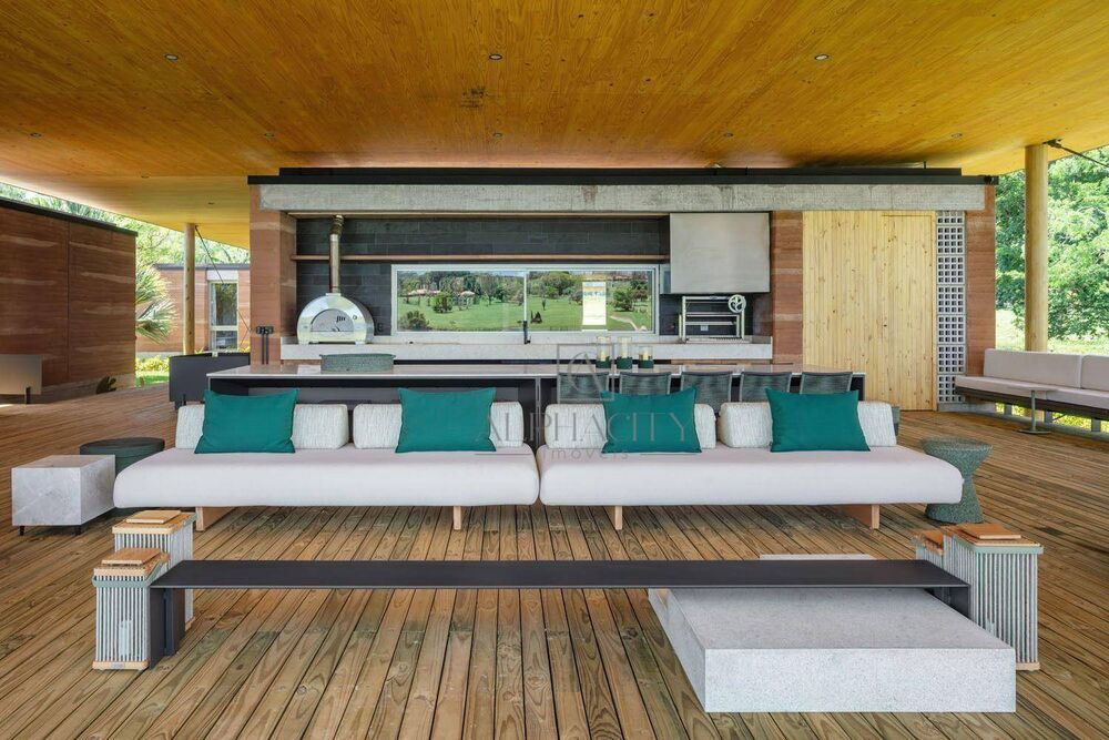Casa de Condomínio à venda com 6 quartos, 1170m² - Foto 2