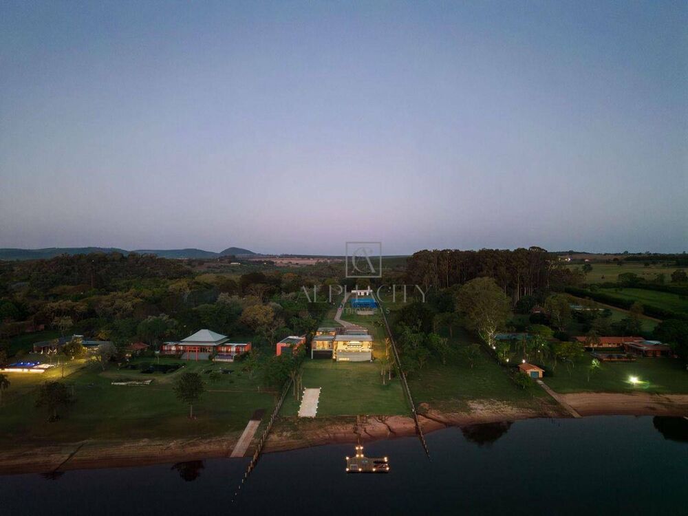 Casa de Condomínio à venda com 6 quartos, 1170m² - Foto 3