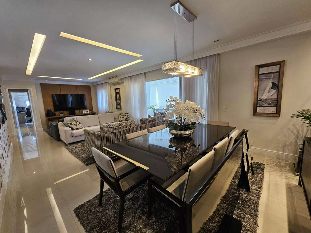 Apartamento, 3 quartos, 158 m² - Foto 1