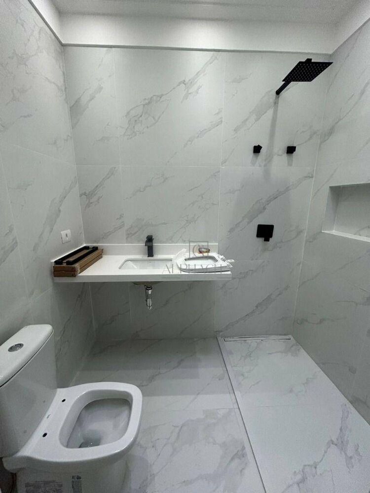 Casa, 4 quartos, 288 m² - Foto 2