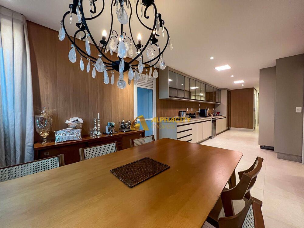 Apartamento à venda com 4 quartos, 385m² - Foto 1