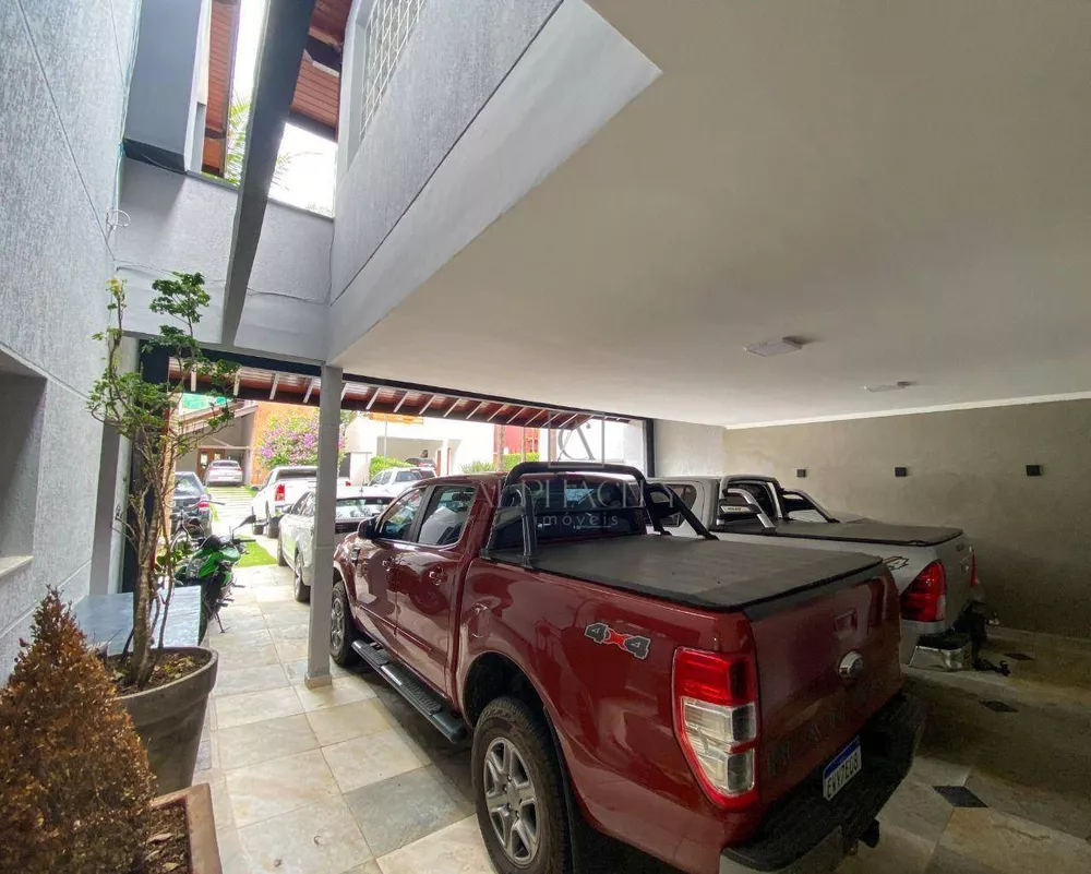 Casa de Condomínio à venda e aluguel com 4 quartos, 638m² - Foto 2