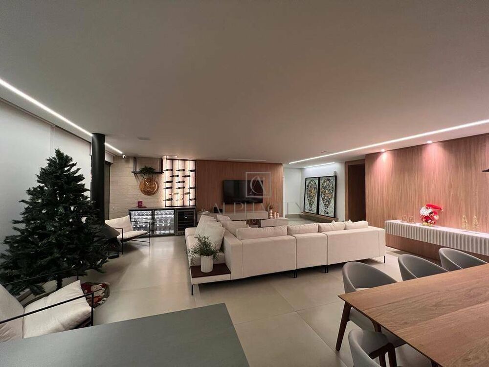 Apartamento, 3 quartos, 264 m² - Foto 1