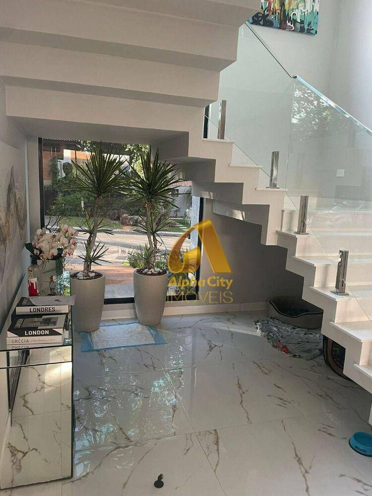 Casa de Condomínio, 4 quartos - Foto 1