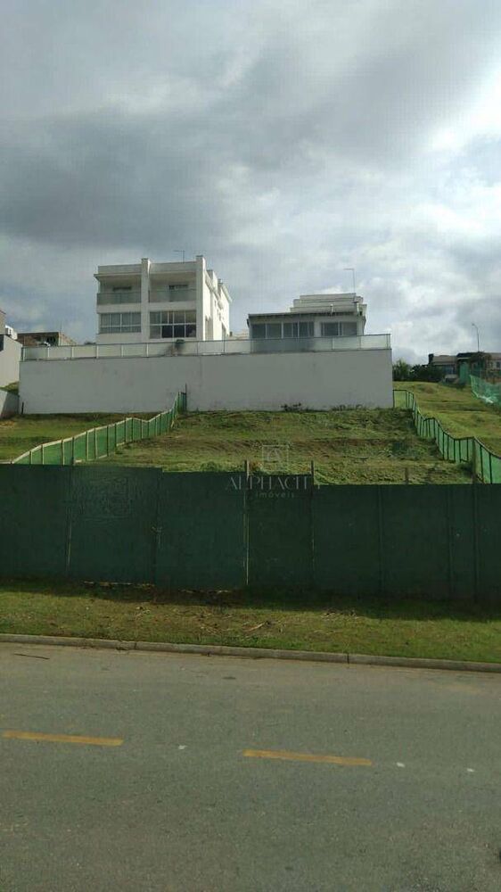 Loteamento e Condomínio, 490 m² - Foto 1
