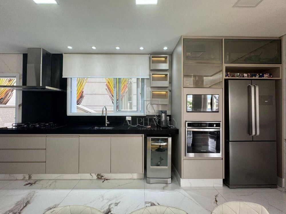 Casa de Condomínio à venda com 4 quartos, 530m² - Foto 6