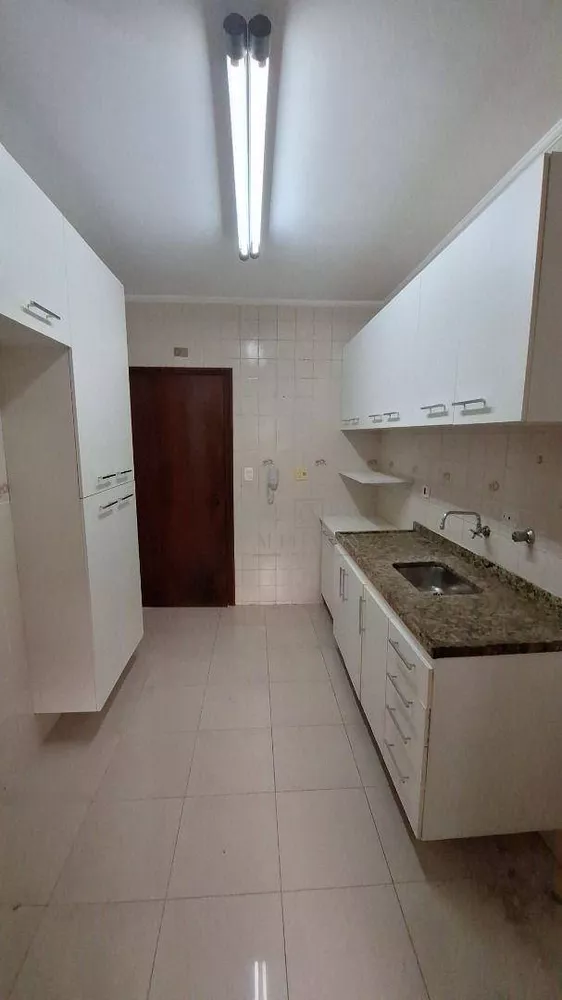 Apartamento para alugar com 3 quartos, 116m² - Foto 4