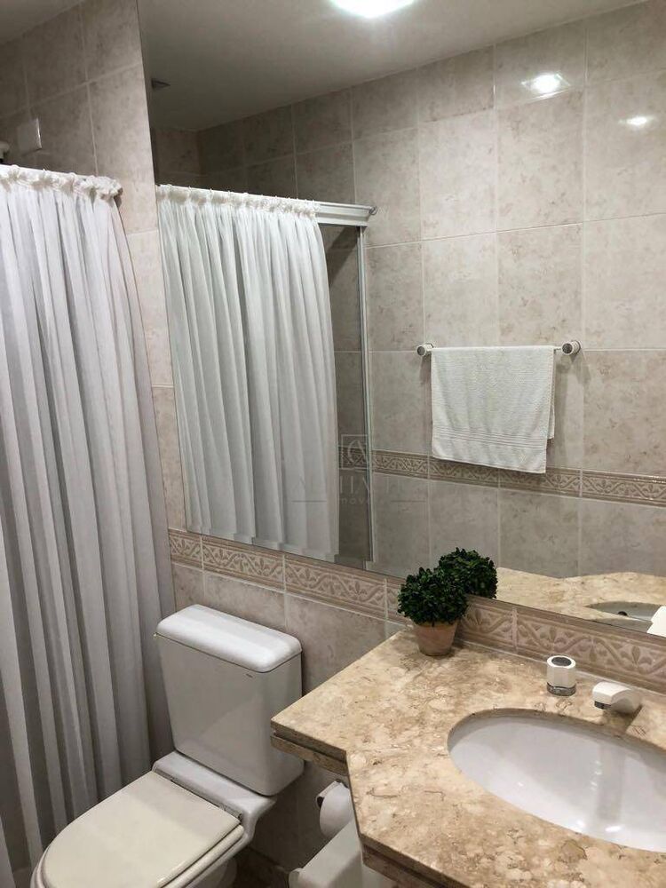 Apartamento, 3 quartos, 156 m² - Foto 2