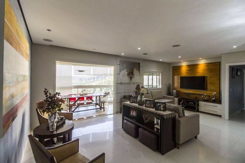 Apartamento, 3 quartos, 133 m² - Foto 1