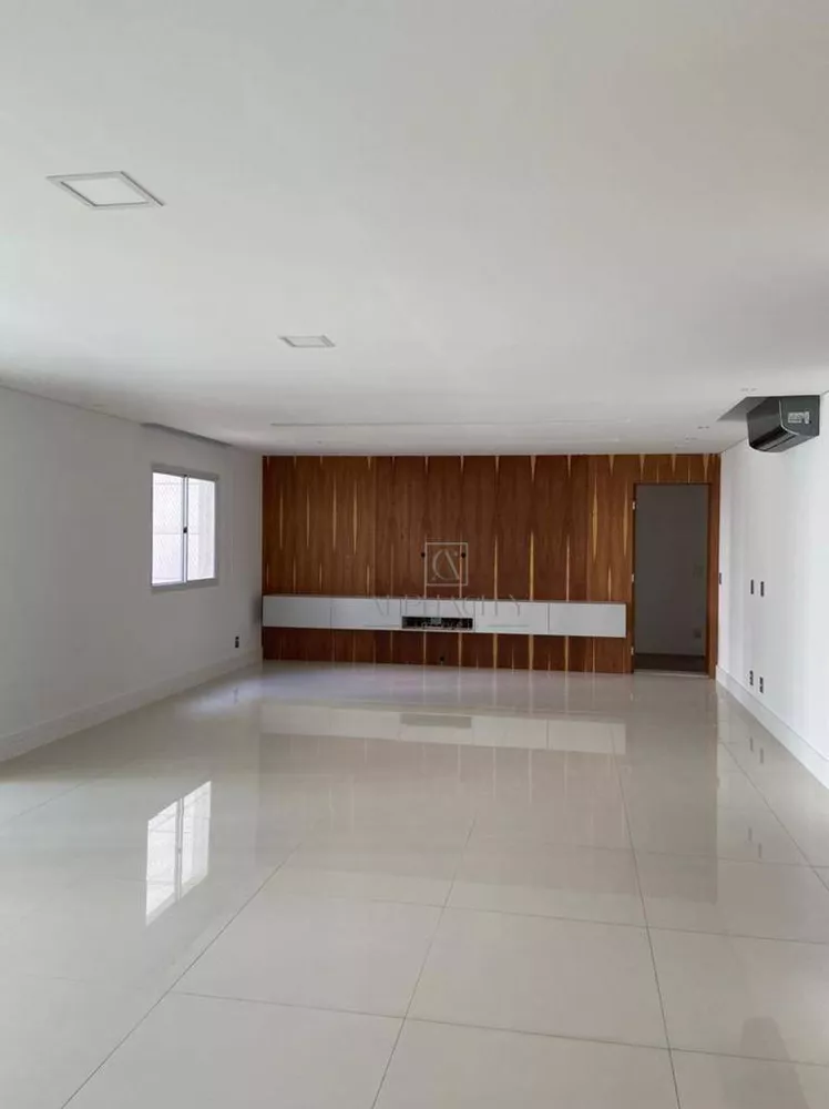 Apartamento, 3 quartos, 235 m² - Foto 9