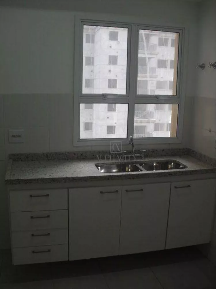 Apartamento à venda com 2 quartos, 90m² - Foto 2