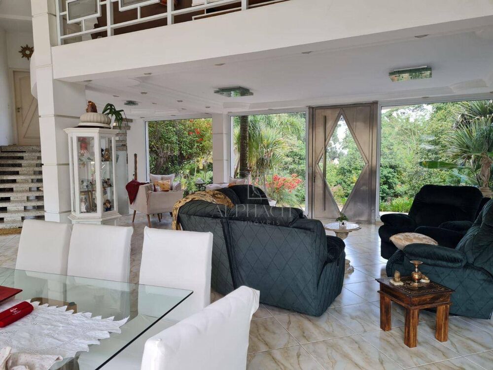 Casa de Condomínio à venda com 4 quartos, 800m² - Foto 12