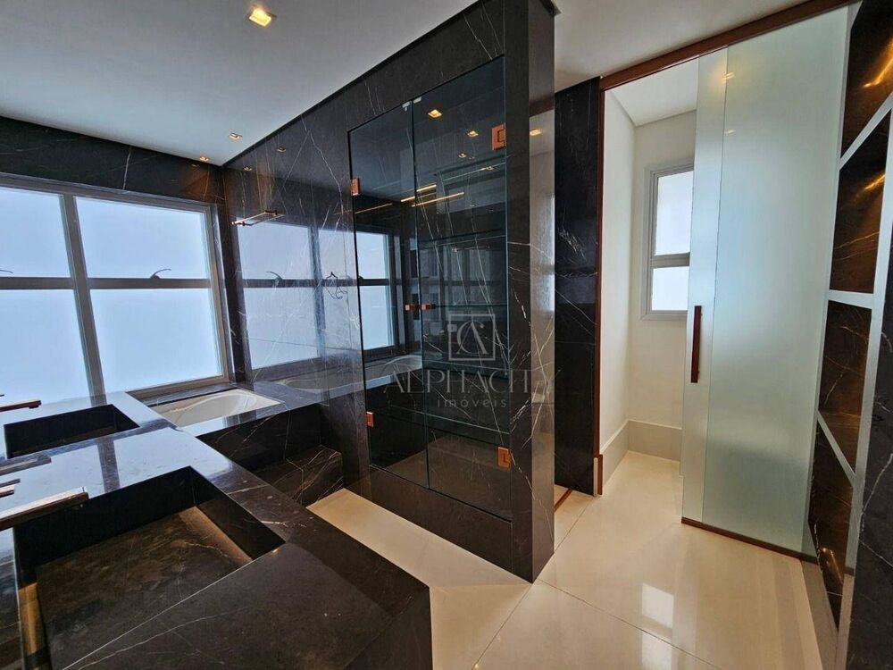 Apartamento, 3 quartos, 340 m² - Foto 4